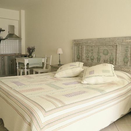 Triantafilia Guesthouse Агии Апостоли Стая снимка