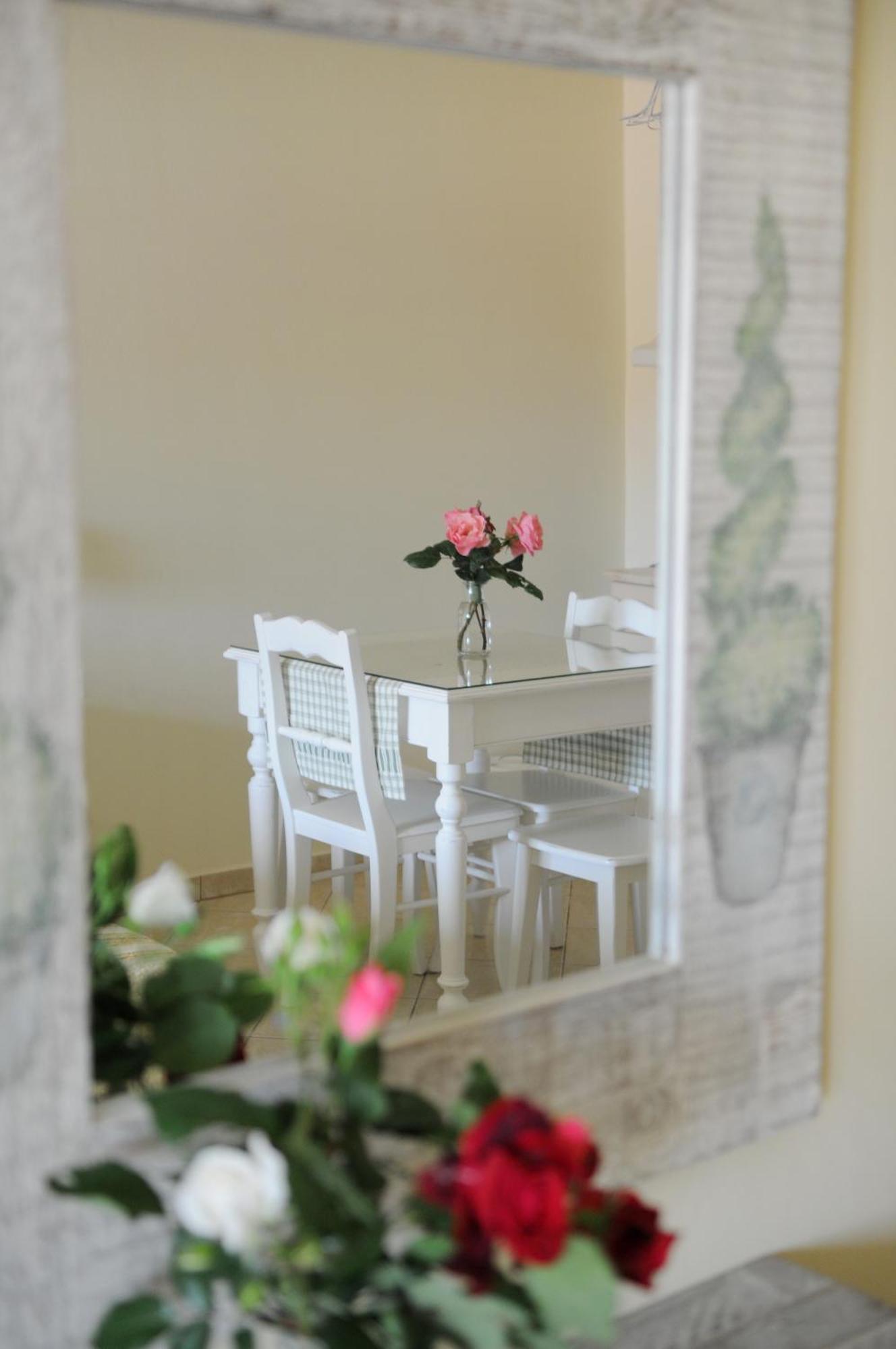 Triantafilia Guesthouse Агии Апостоли Стая снимка